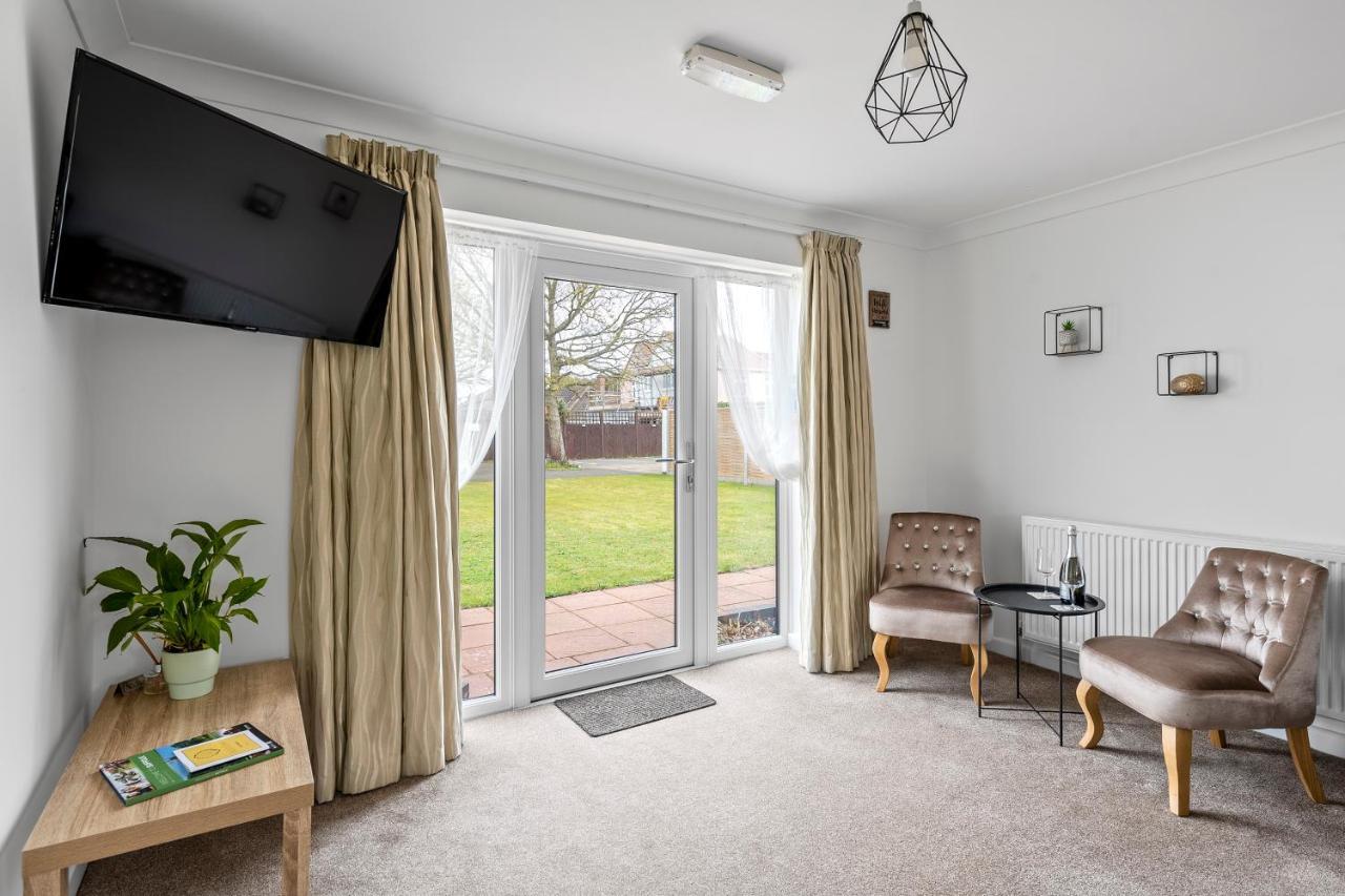 Number 6 - Lytton Tree Lodge, Reydon, Southwold 외부 사진